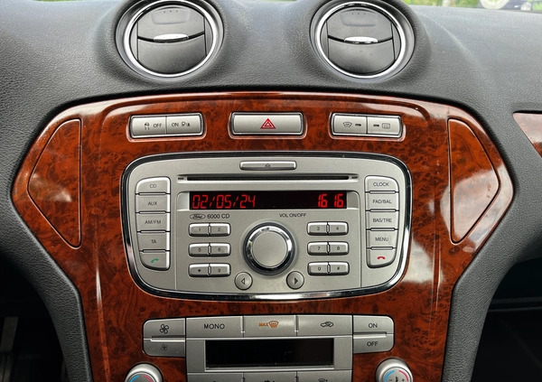 Ford Mondeo cena 9900 przebieg: 418000, rok produkcji 2007 z Poznań małe 301